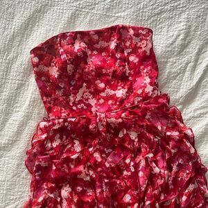 White House black market strapless mini ruffle Cocktail dress floral size 2 $180